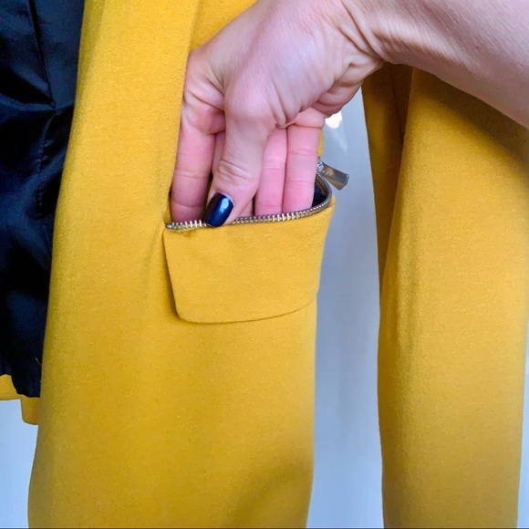 Zara Yellow Blazer - Picture 4 of 8
